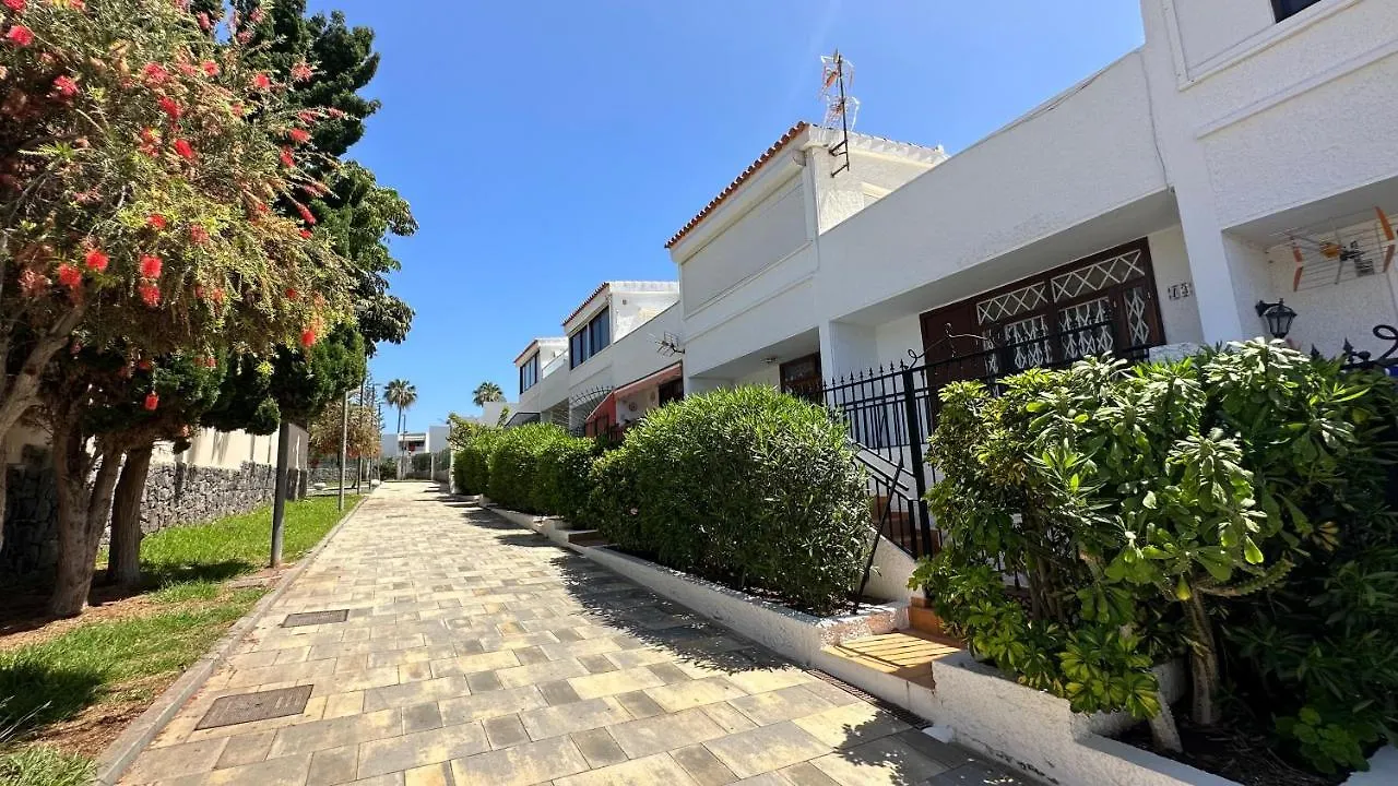 Fantastic Vacation By The Ocean Apartment Playa de las Americas   Playa de las Americas (Tenerife)